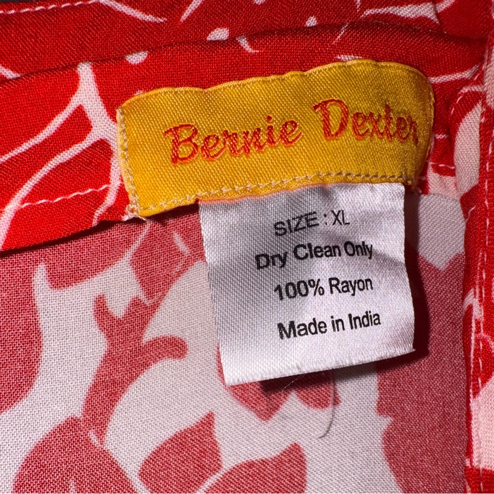 Vera Dress in Dahlia Rosas - Picture 11 of 11